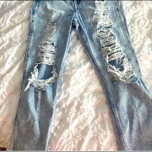 Acid wash mom jeans